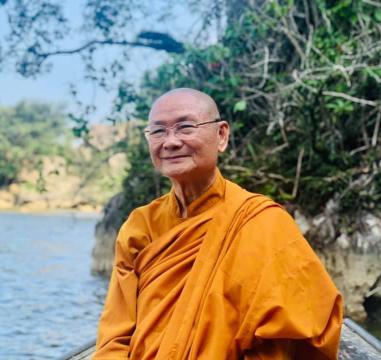 ảnh Làm Sao Để Không Bị Ảnh Hưởng Cảm Xúc Bởi Người Khác - Hòa Thượng Viên Minh